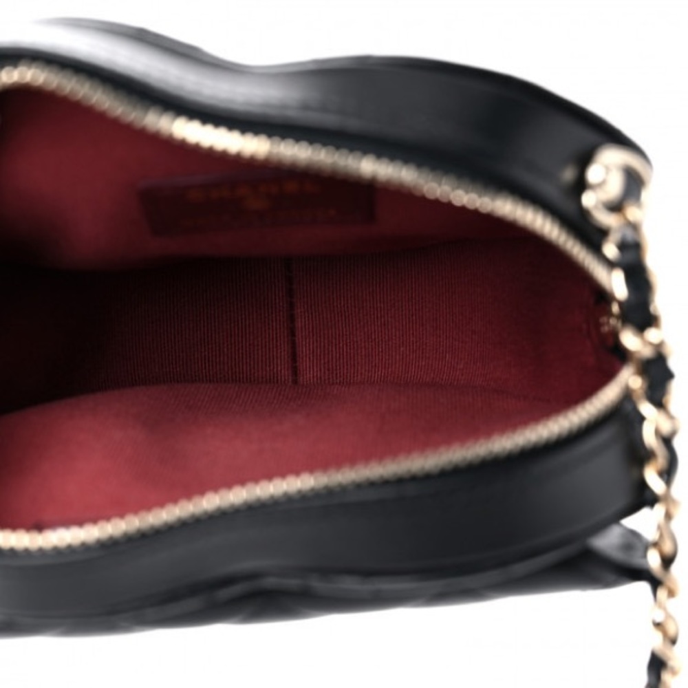 Chanel small crossbody Heart bag with chain in black Mini 22S - Picture 12 of 14